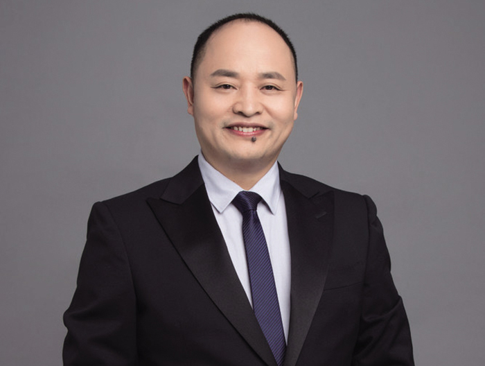 史腾龙